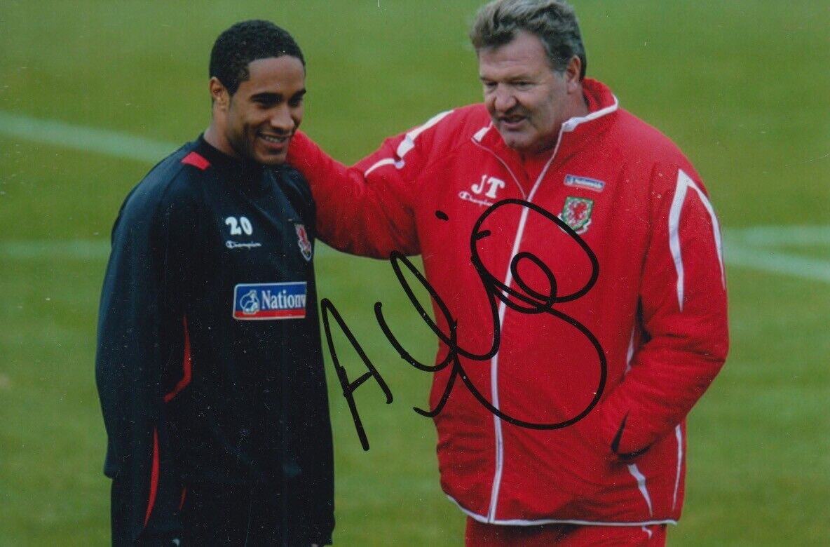 ASHLEY WILLIAMS HAND SIGNED 6X4 Photo Poster painting WALES FOOTBALL AUTOGRAPH