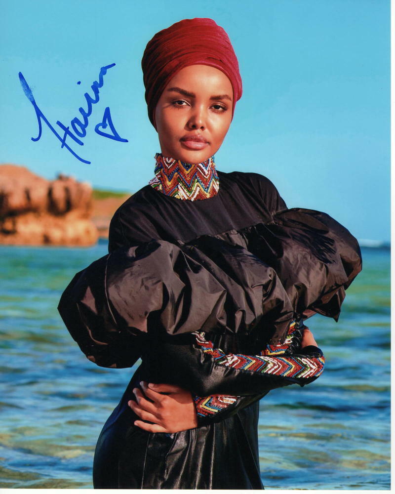 HALIMA ADEN SIGNED AUTOGRAPHED 8X10 Photo Poster painting 2019 SPORTS ILLUSTRATED SWIMSUIT SI 1