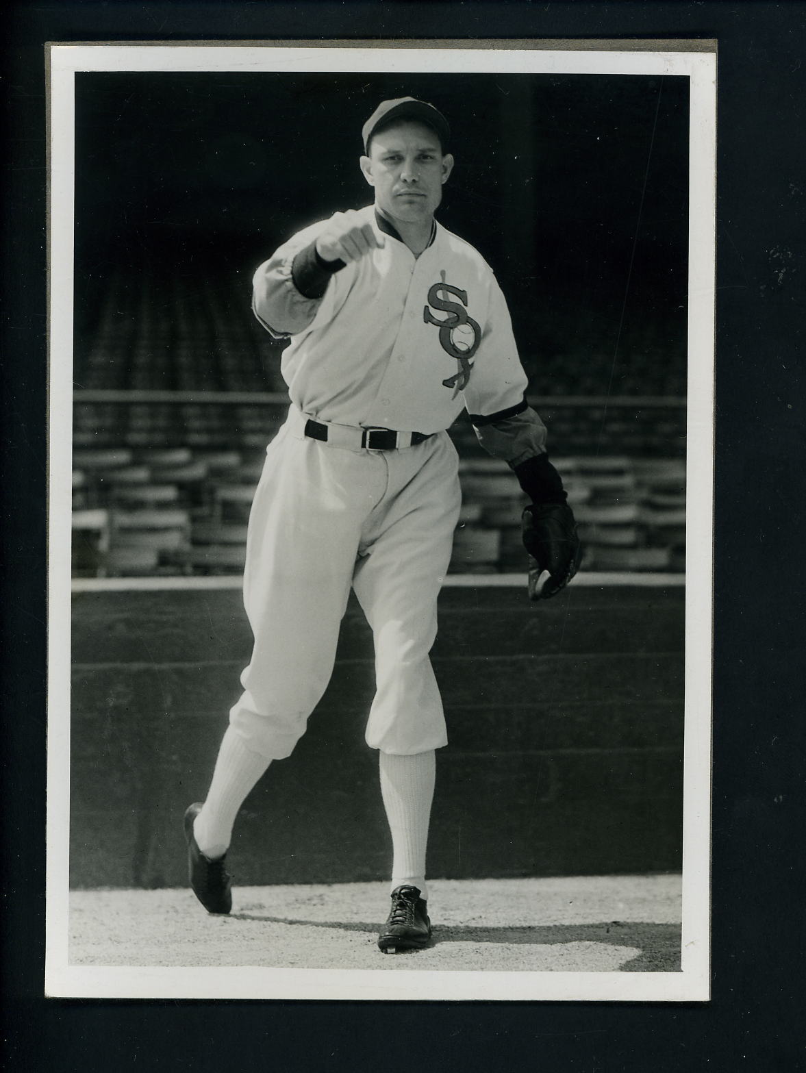 Joe Heving circa 1933 Press Original Photo Poster painting Chicago White Sox