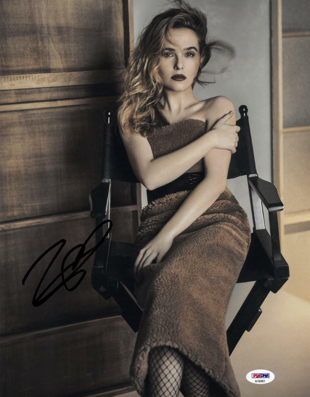 Zoey Deutch Signed Authentic Autographed 11x14 Photo Poster painting PSA/DNA #AF80801