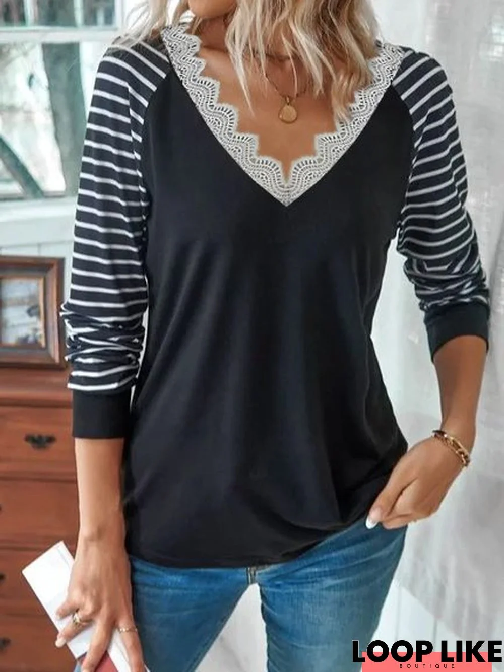 Striped Loose V Neck Casual T-Shirt