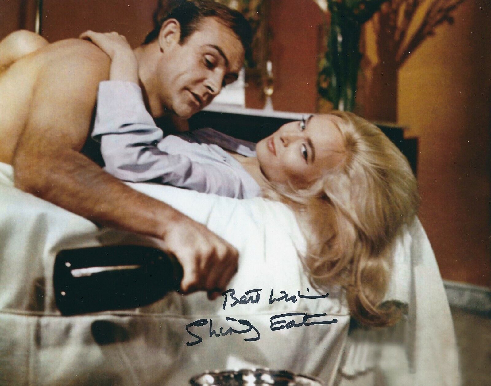 SHIRLEY EATON SIGNED 007 JAMES BOND 8x10 Photo Poster painting 3 - UACC & AFTAL RD AUTOGRAPH