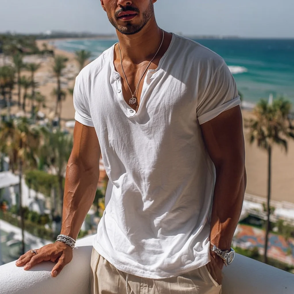  Stylish White Henley T-Shirt for Summer Beach Outfits  -inspireuse