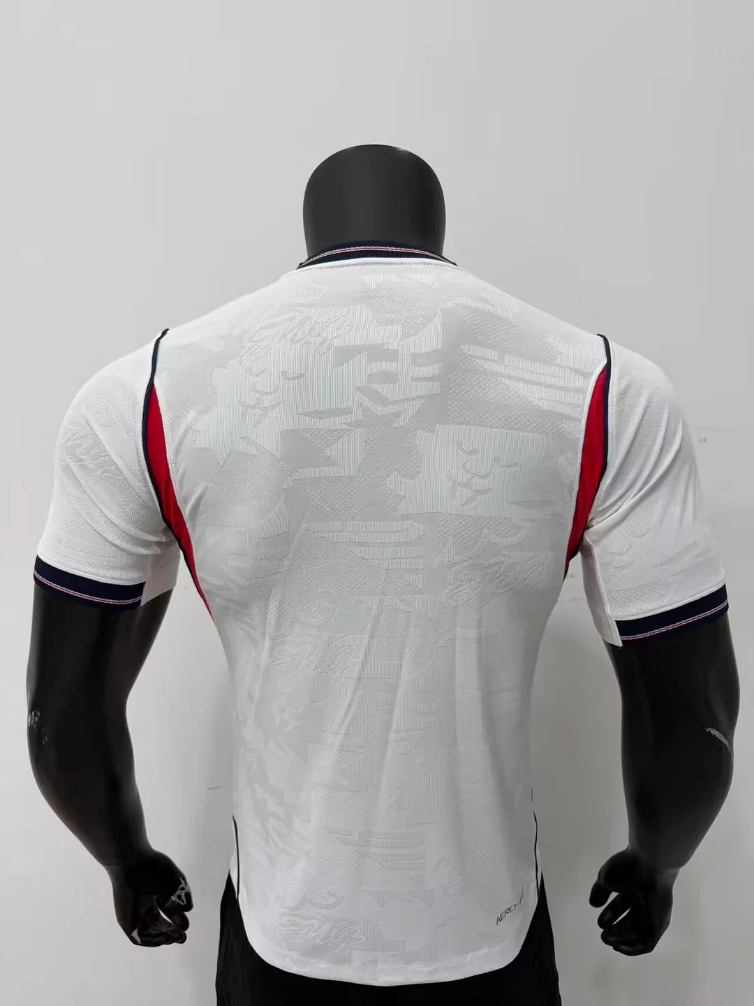 2026 England Home Player Version Men's Football T-Shirt