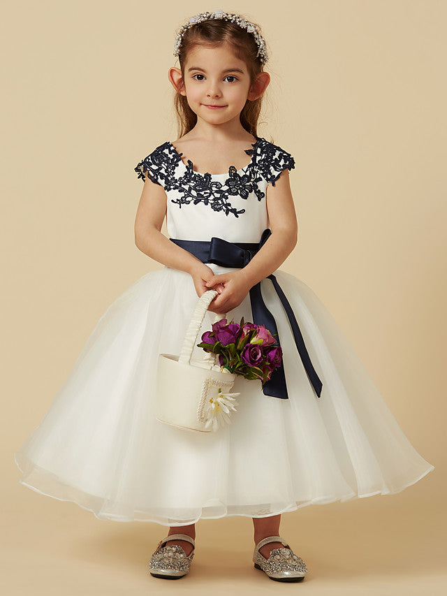 Oknass A-Line Short Sleeve Scoop Neck Flower Girl Dress Lace Tulle  With Sash Ribbon Bow Buttons