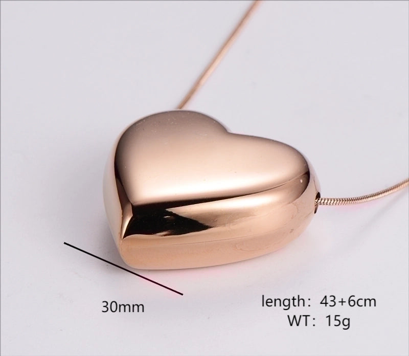 Stainless Steel 18K Gold Plated Minimalist Heart Shape Pendant Necklace