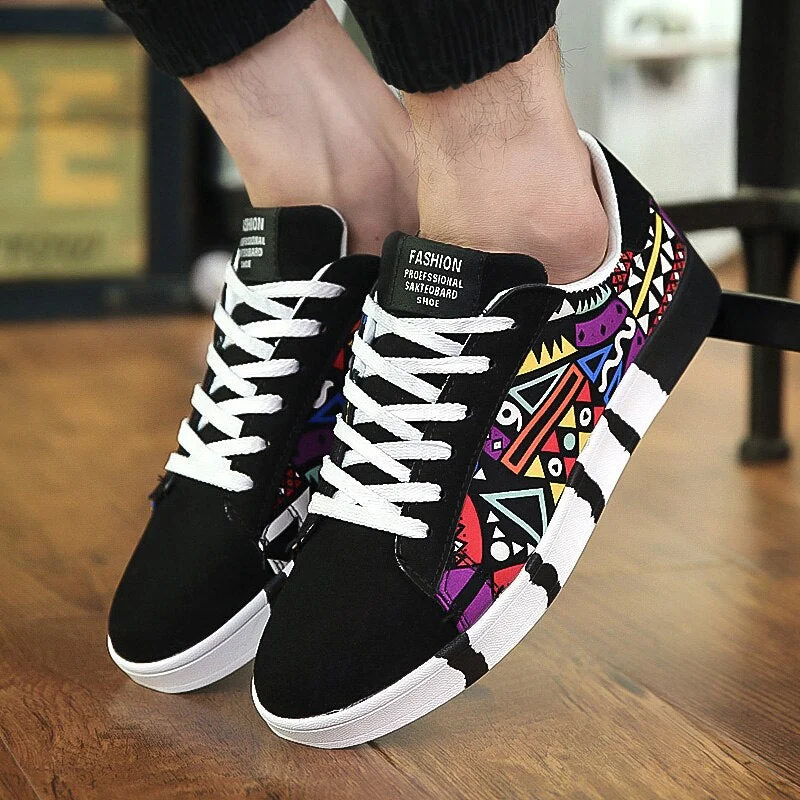 New Casual Canvas Shoes Sneakers Casual Men Lovers Printing Fashion Flat Tenis Masculino Vulcanized Shoes Zapatos De Hombre