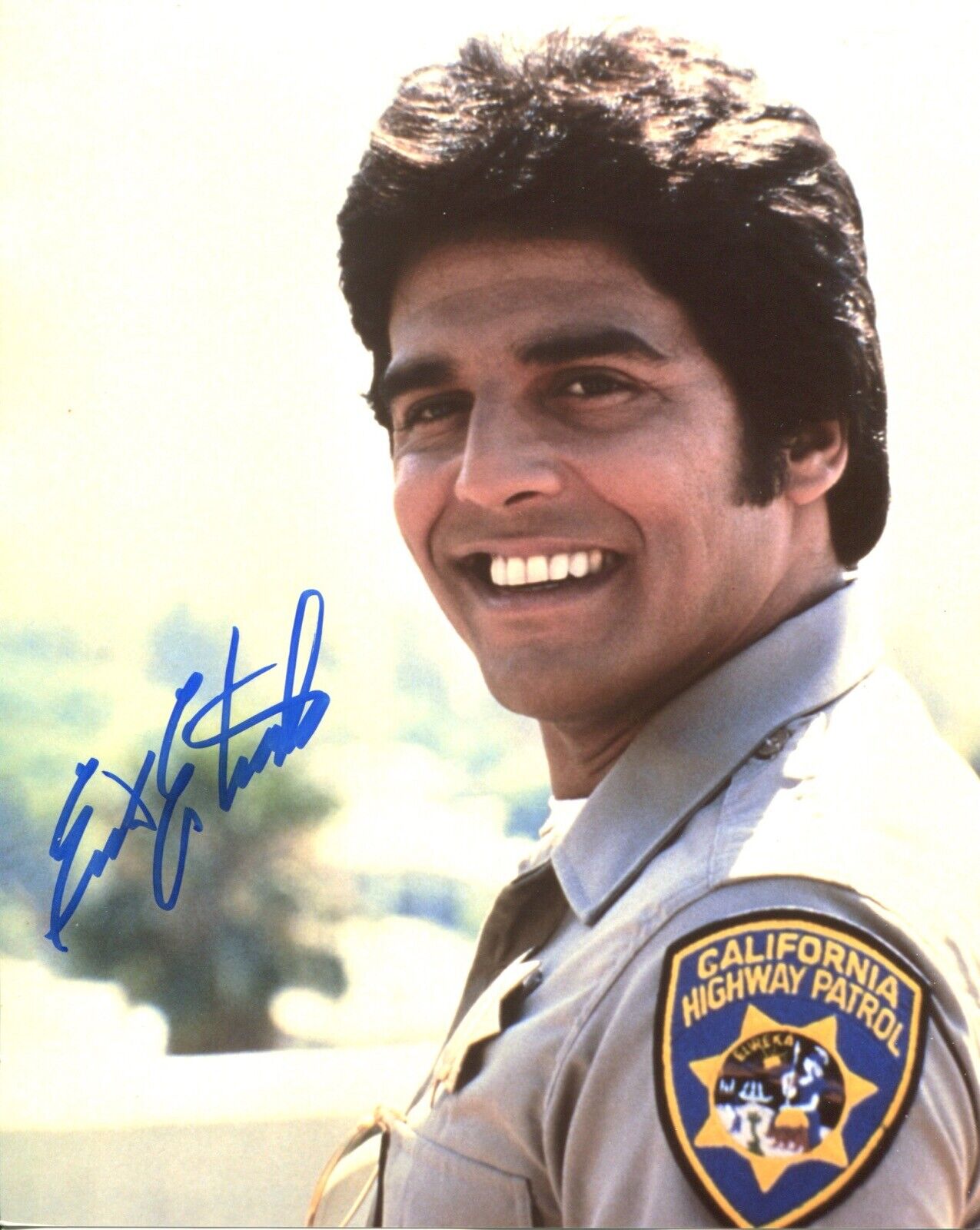 Actor Erik Estrada signed CHIPS 8x10 TV police drama Photo Poster painting IMAGE No4