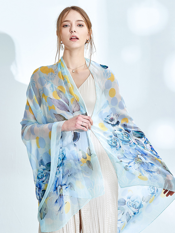 Foulard en soie style de fleurs à pois  bleu claire-Soieplus
