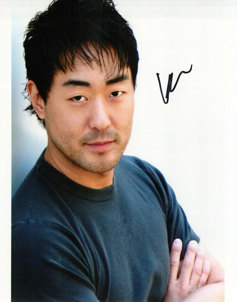 Kenneth Choi head shot autographed Photo Poster painting signed 8x10 #1