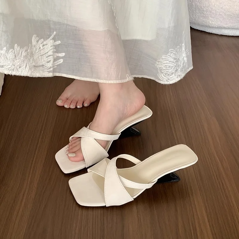 Breakj Breakj Chinese Slope And Cool Slippers Women 2025 Summer New Fairy Style Design Sense Hedley Slippers