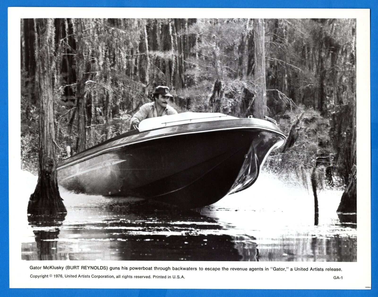 BURT REYNOLDS Actor Movie Star Vintage 8x10 Promo News Press Photo Poster painting 1976 GATOR