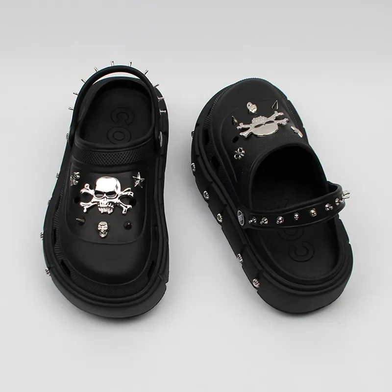 Yyvonne NEW punk metal rivets Sandals Women Slippers Platform Sandals Outdoor Clogs Thick Street Beach Slippers Flip Flops Garden Shoes