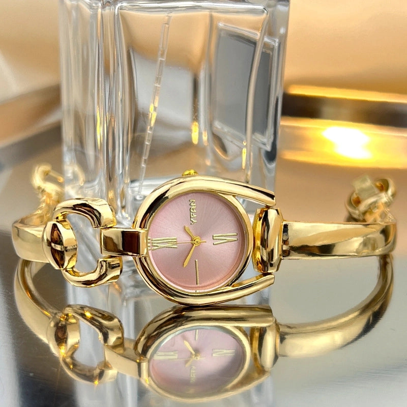 Casual Minimalist Geometric Jewelry Buckle Quartz Women’s Watches