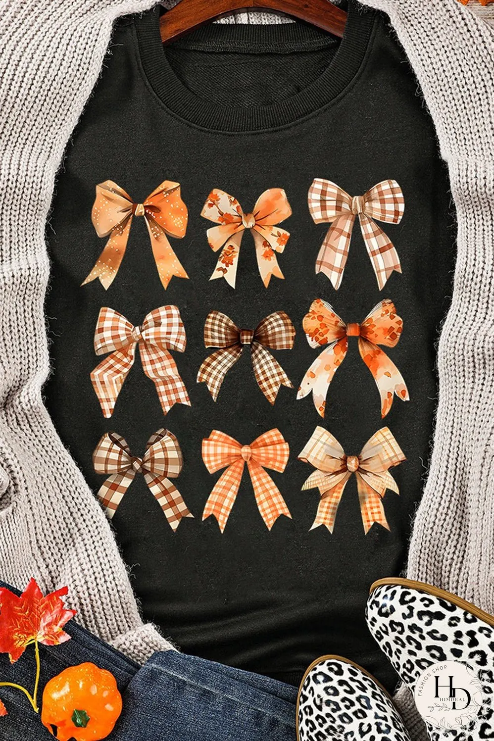Black Thanksgiving Spice Bowknot Graphic Sweatshirt