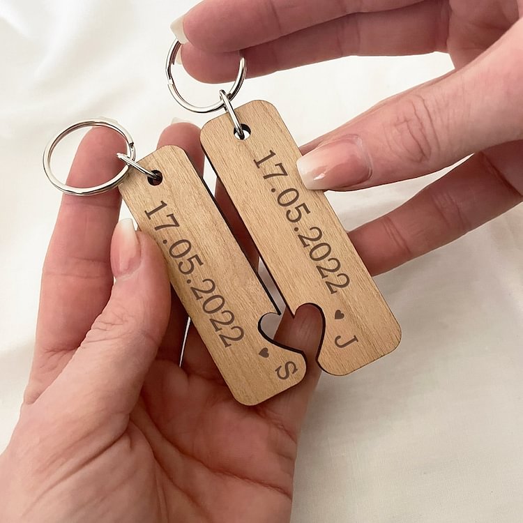 Wooden Anniversary Gift for Couple, Personalised Pair of Keyrings, Custom Date & Initials, 5 Years Together, Engraved Key Fob Keepsake