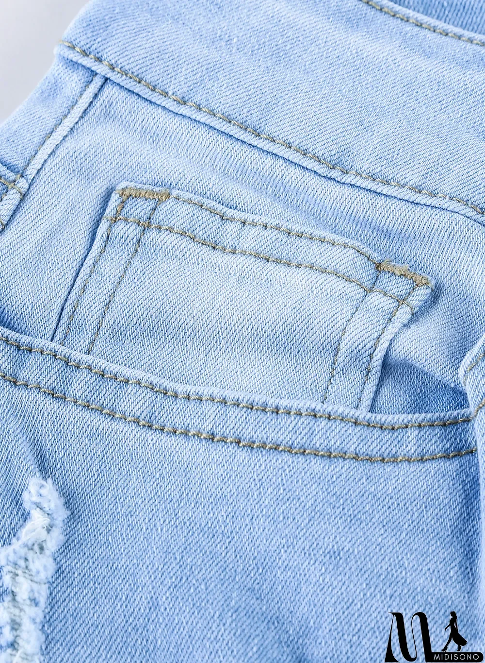 MidiSono - Blank Apparel - Light Blue Washed Ripped Jeans