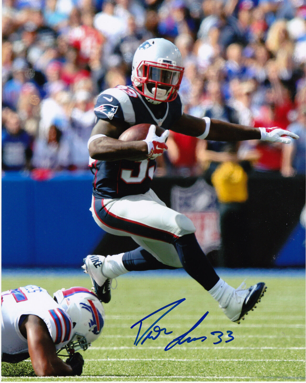 DION LEWIS NEW ENGLAND PATRIOTS ACTION SIGNED 8x10