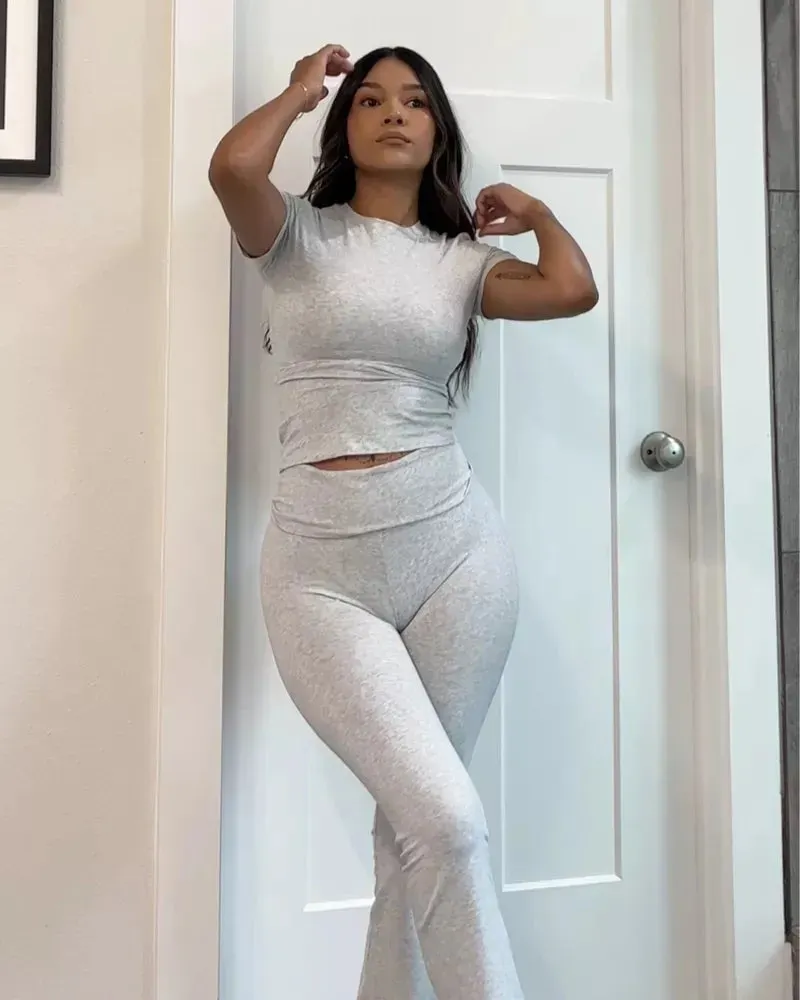 Luxe&trade; Lounge Set