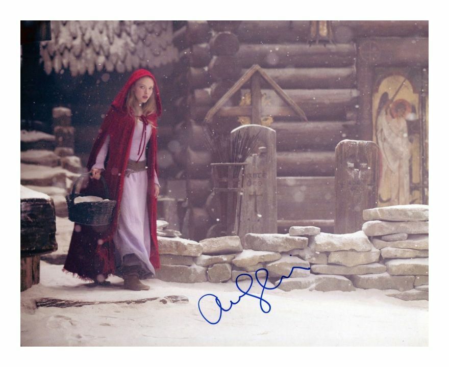 AMANDA SEYFRIED - MAMMA MIA AUTOGRAPH SIGNED PP Photo Poster painting POSTER