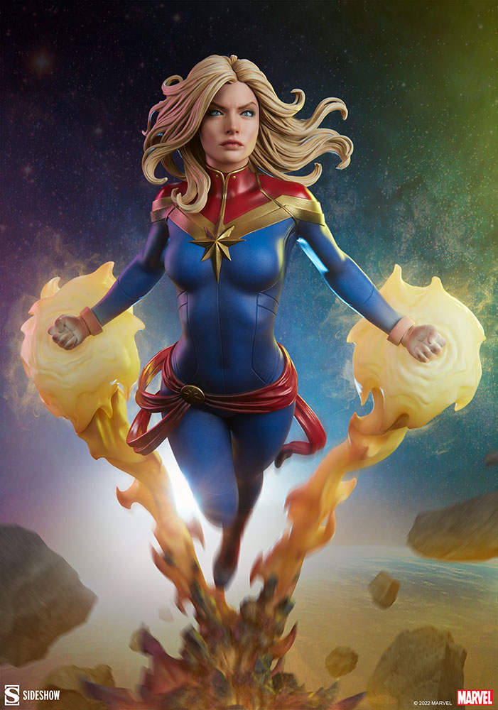 【Pre-order】Marvel Sideshow Captain Marvel 300799 statue