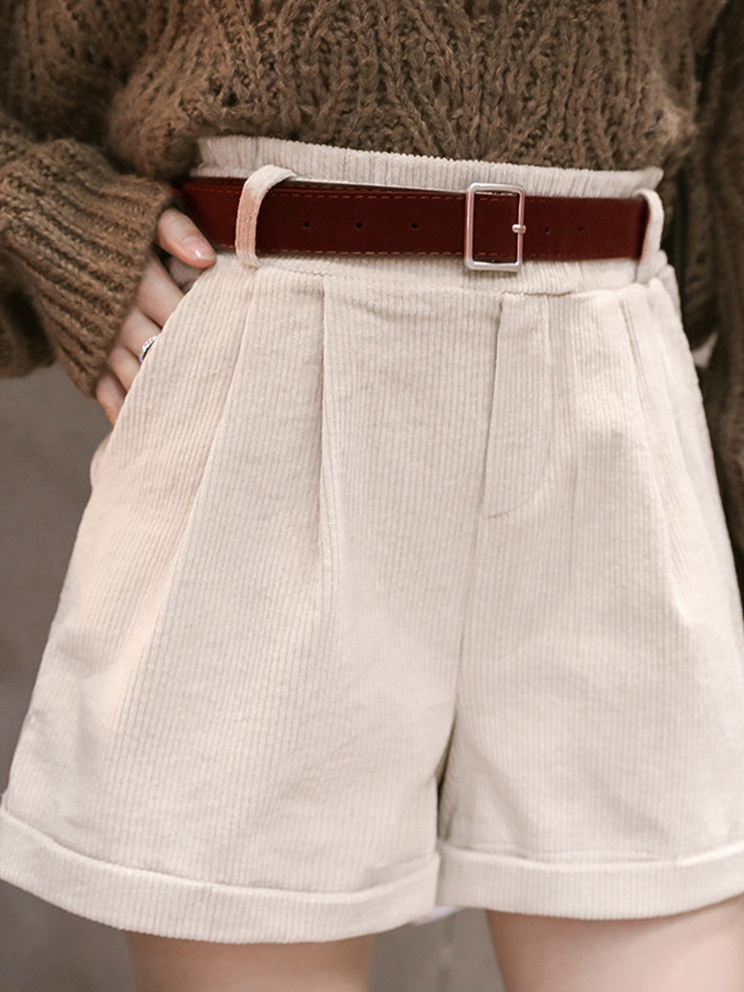 Corduroy Vintage Shorts / [blueesa] /