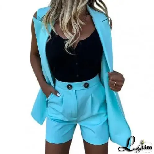 Effortless and Chic winter Shorts