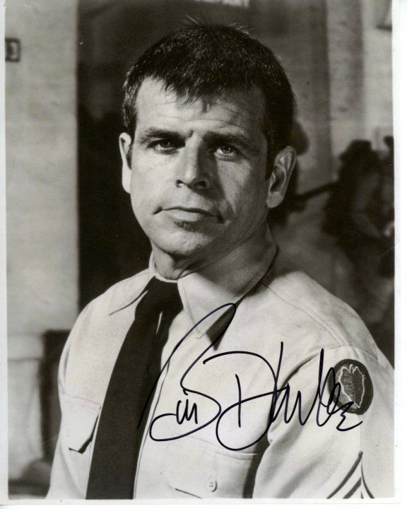 WILLIAM DEVANE signed autographed Photo Poster painting