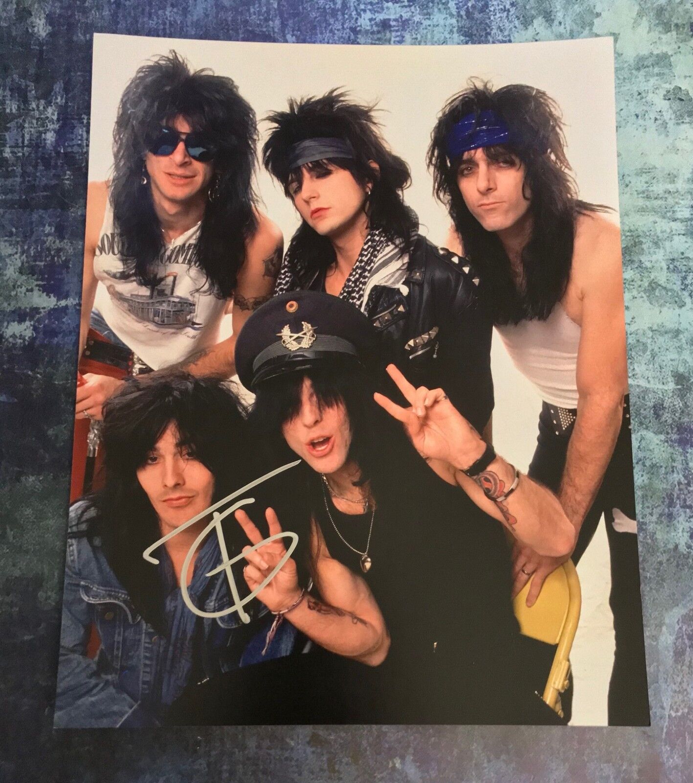 GFA L.A. Guns Rock Star * TRACII GUNS * Signed Autograph 11x14 Photo Poster painting T2 COA