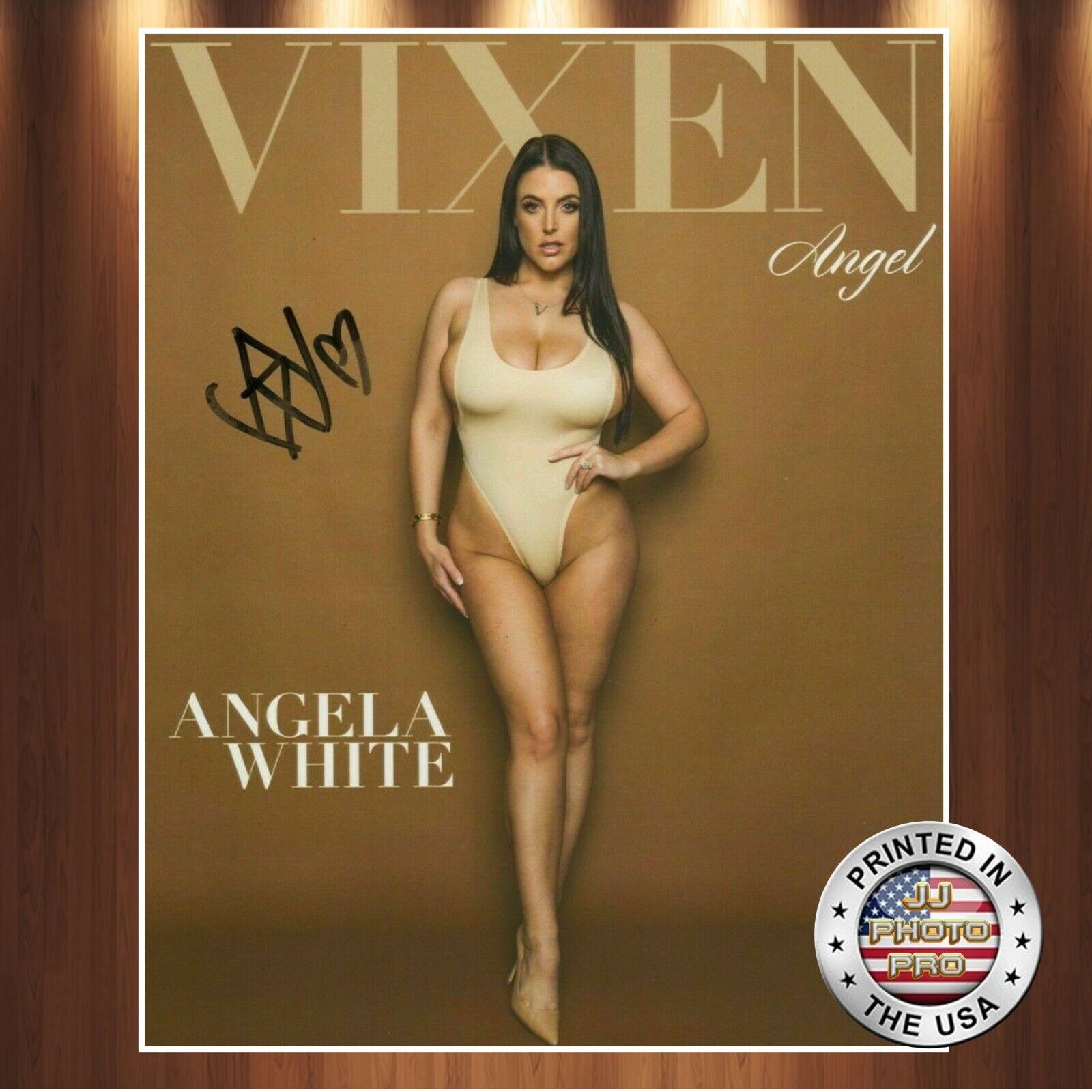 Angela White Autographed Signed 8x10 Photo Poster painting (Model) REPRINT