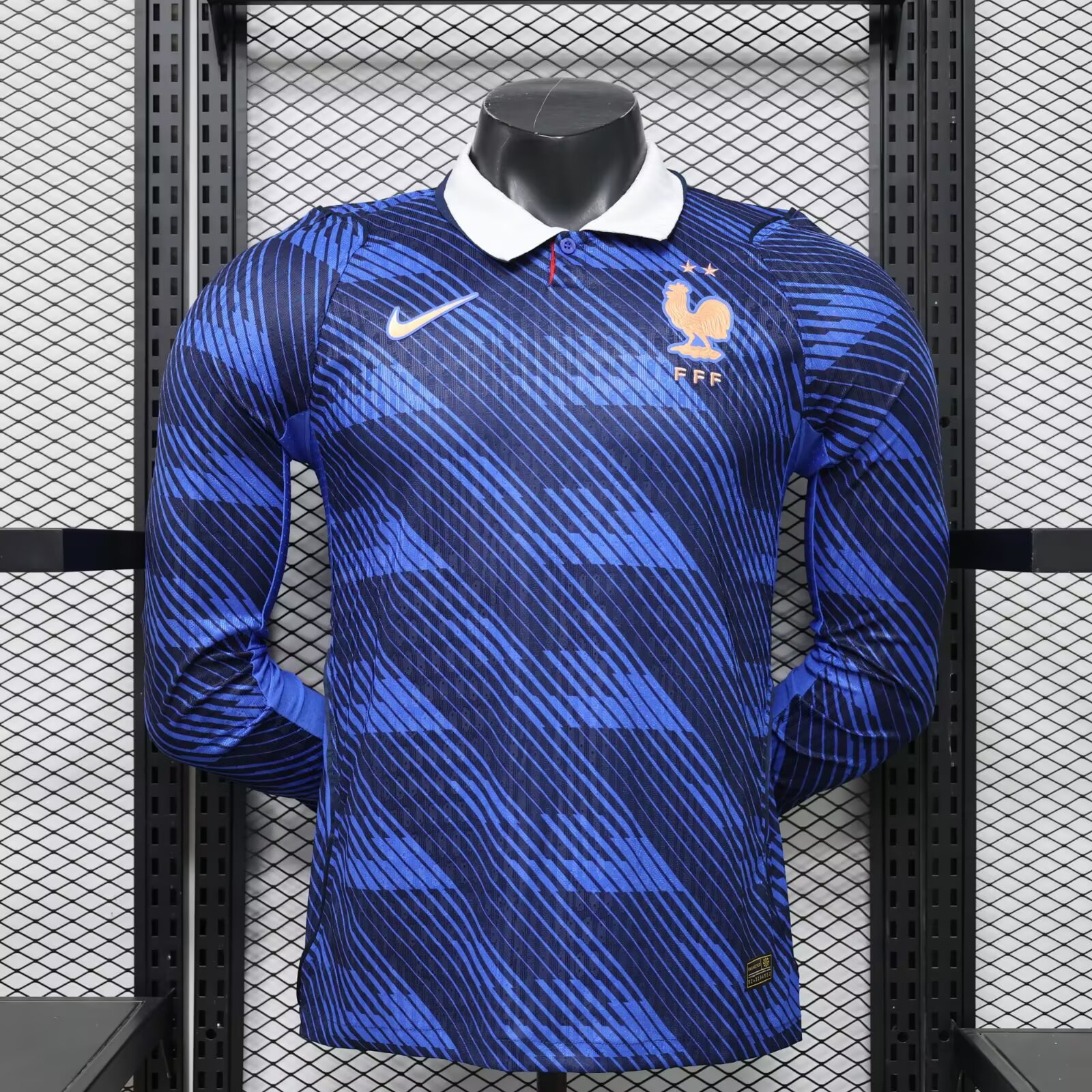 2026 Player Version Long Sleeve France National Team Home Football Jersey（The player version jersey is a bit tight, please pay attention to the size selection）