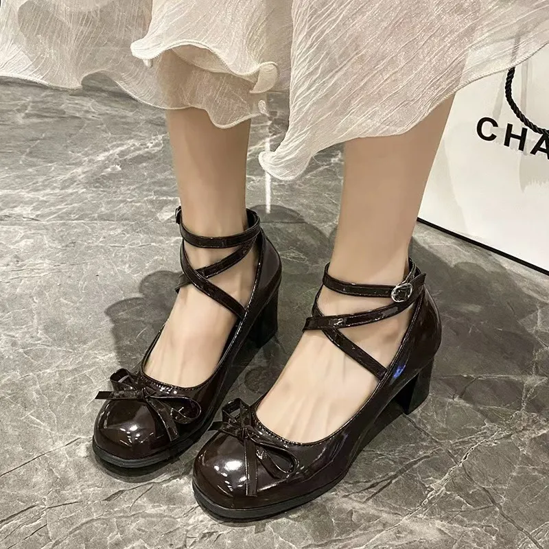 Breakj Breakj Jane Coarse Heels Spring 2025 New Single-Shoe Women's One-字 Buttoning Square Head French Retro High Heels