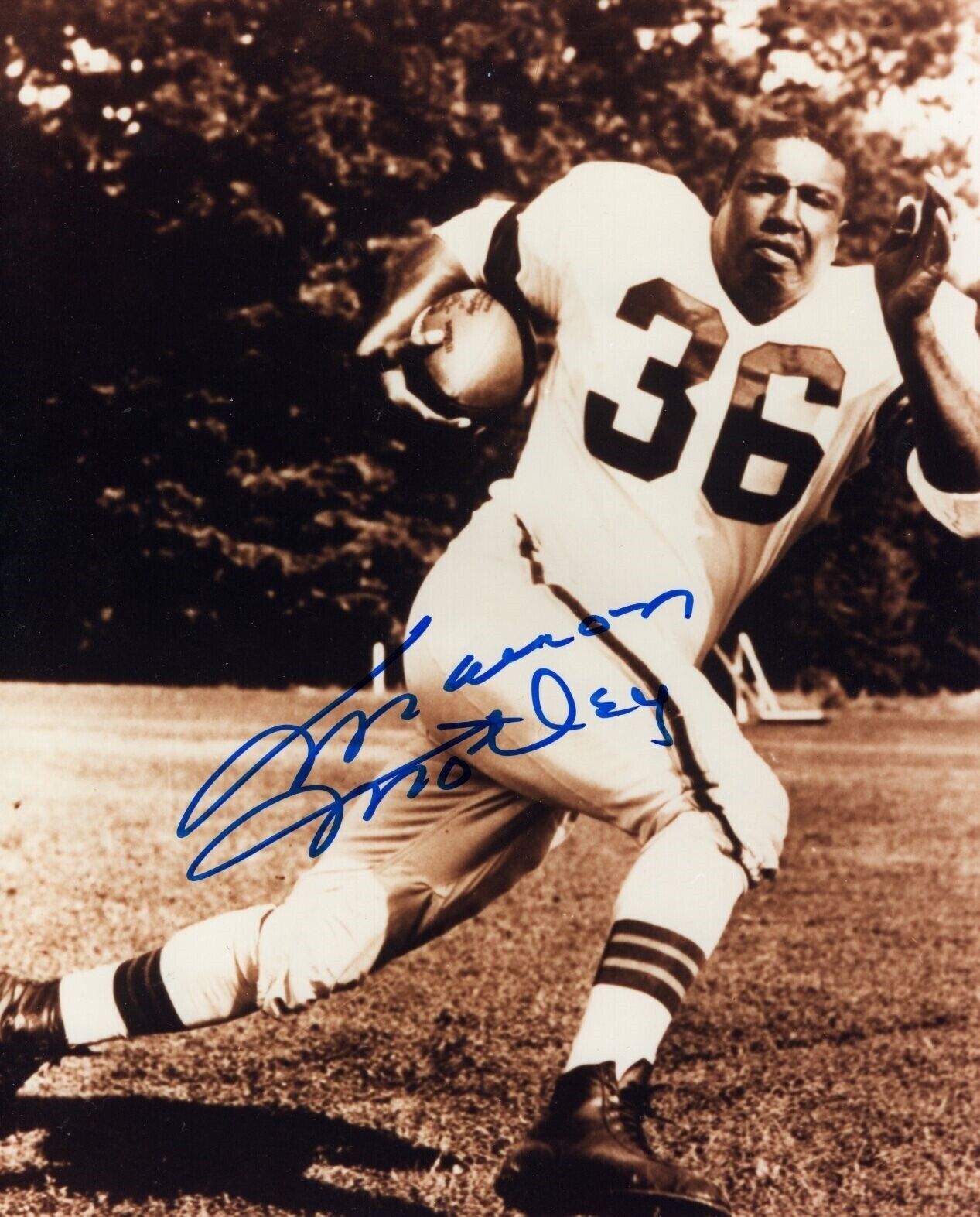 Marion Motley Autographed Signed 8x10 Photo Poster painting ( HOF Browns ) REPRINT