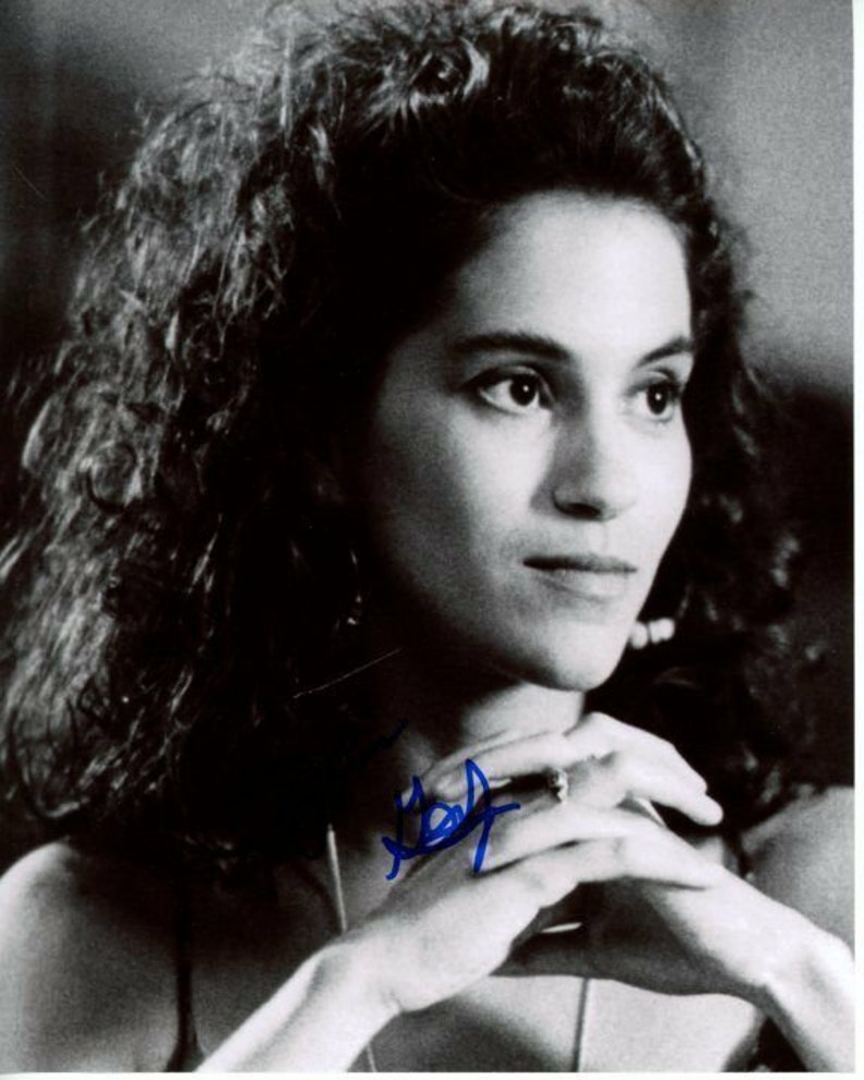 Jami gertz signed autographed sibling rivalry jeanine Photo Poster painting