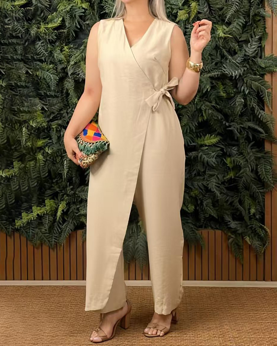 Tie Detail V Neck Sleeveless Solid Color Jumpsuit