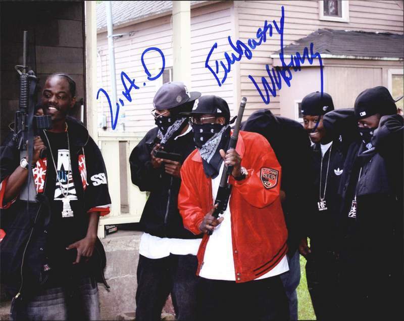 La the Darkman authentic signed rap 8x10 Photo Poster painting W/Cert Autographed A00627