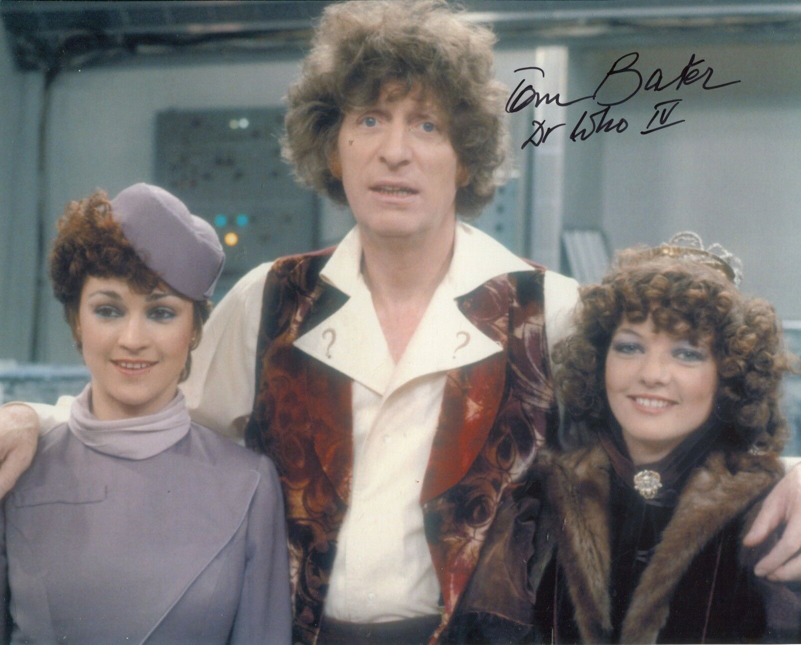 Tom Baker 4th Doctor Who signed 8x10 DOCTOR WHO Photo Poster painting - UACC DEALER