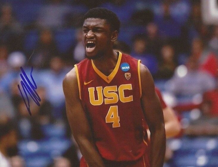 Chimezie Metu signed USC Trojans 8x10 Photo Poster painting autographed 3