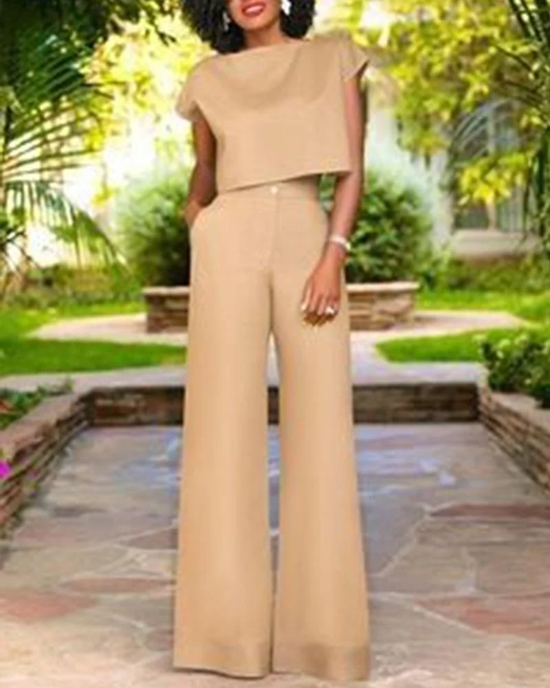 Simple and Fashionable Trousers Suit