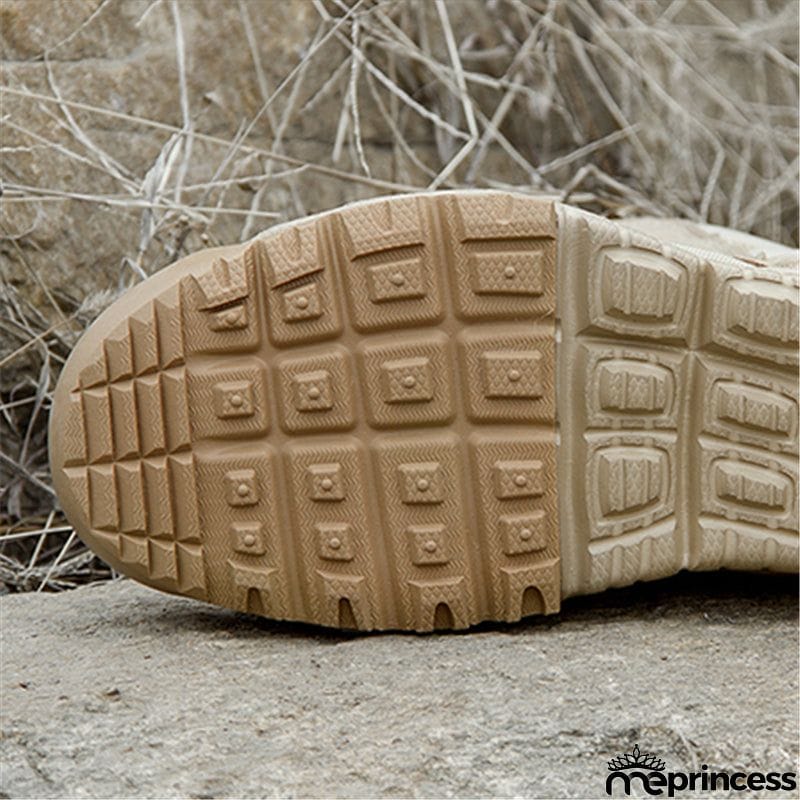 New Casual Lightweight Outdoor Climbing Shoes Training Army Boots