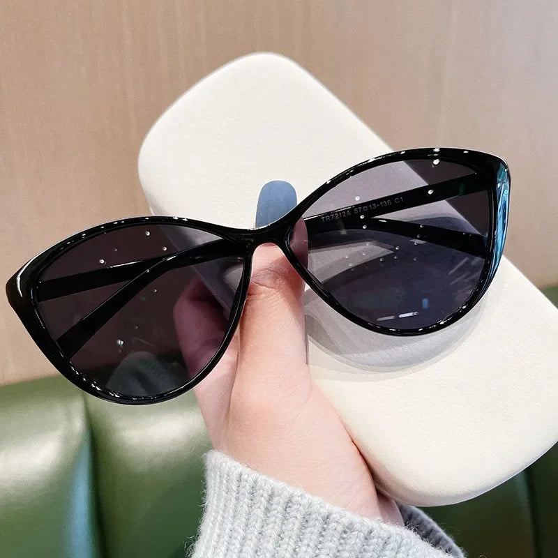 Llyge Fashion Women's Cat Eye Sunglasses New Women Anti Blue Light Glasses Vintage Outdoor Leisure Shading Eyewear UV400 Oculos De Sol llyge