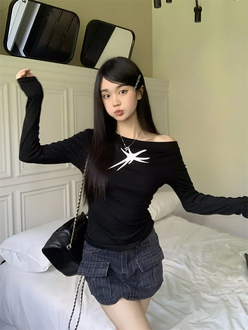 Athvotar Athvotar Word Shoulder Gray Print Long-Sleeved T-Shirt Women's Autumn Pure Hot Girl Chicly Bare Shoulder Bottom Shirt