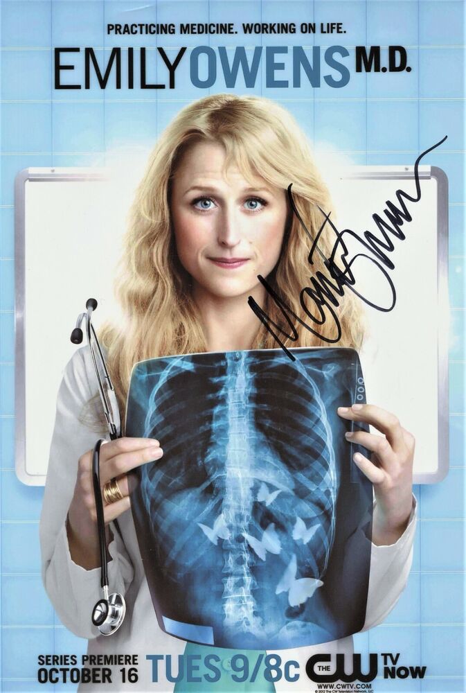 MAMIE GUMMER Signed Photo Poster painting - Emily Owens M.D.