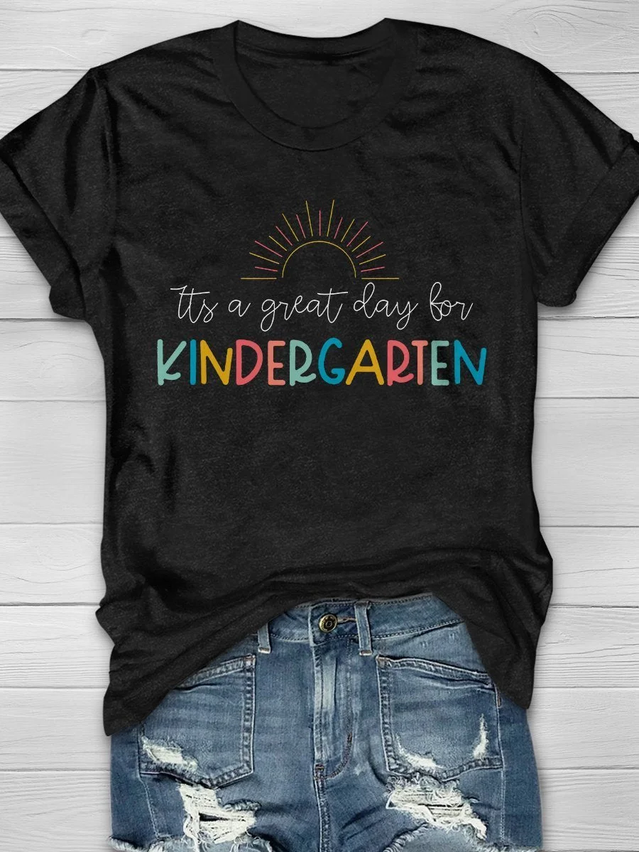 Kindergarten Teacher Print Short Sleeve T-shirt