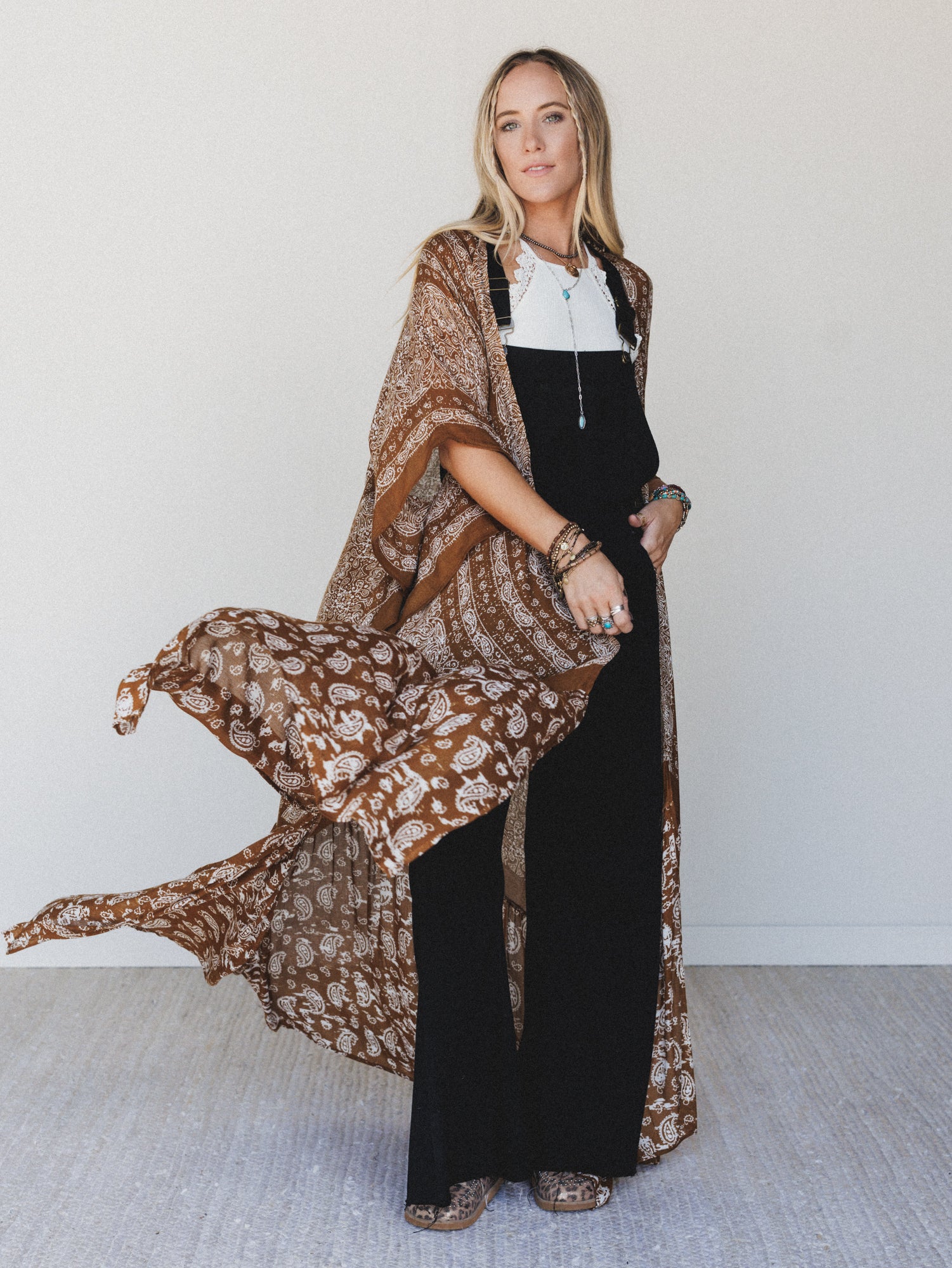 Distressed Desert 3 Piece Bundle - Brown