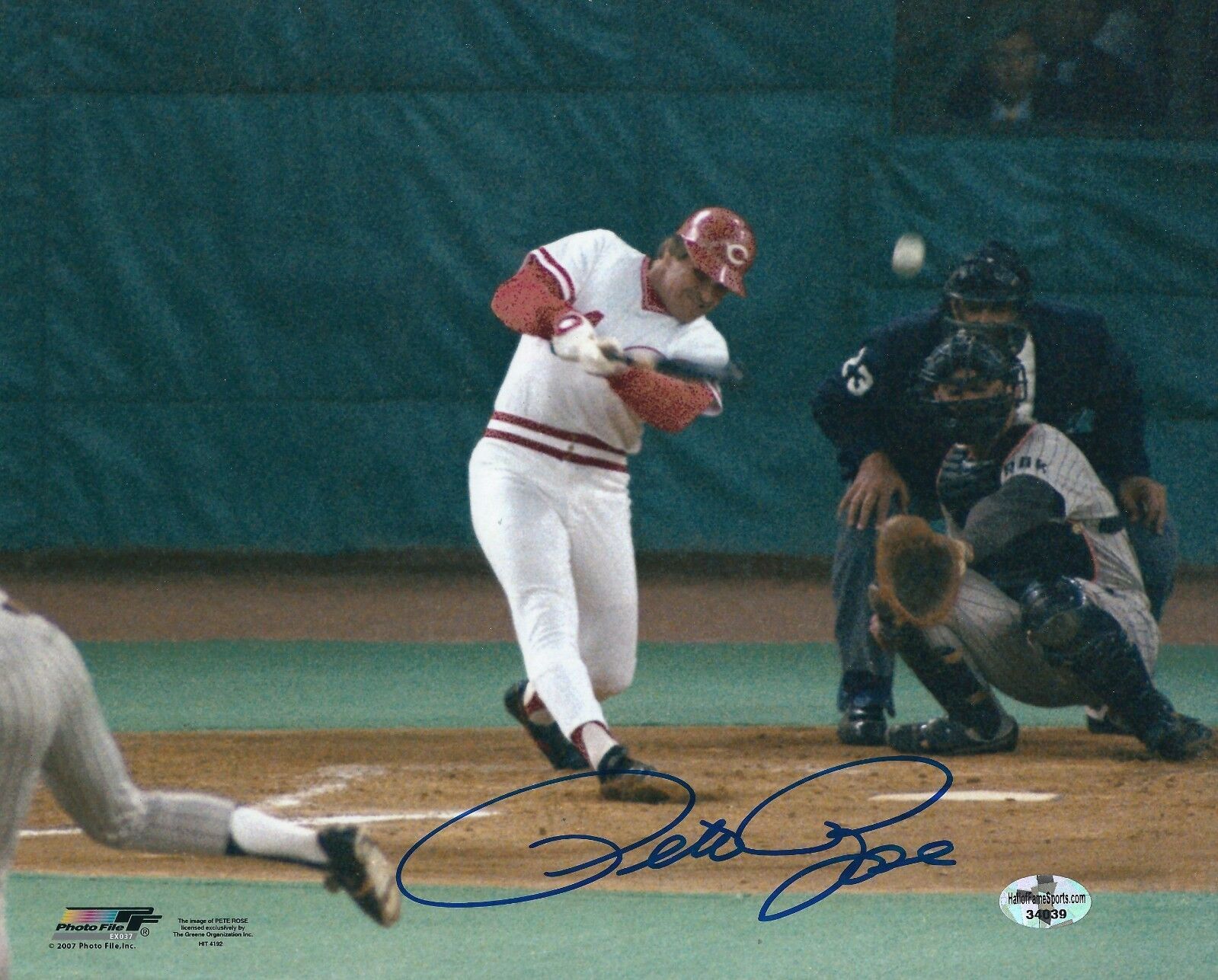 Autographed PETE ROSE 8x10 Cincinnati Reds Photo Poster painting - COA