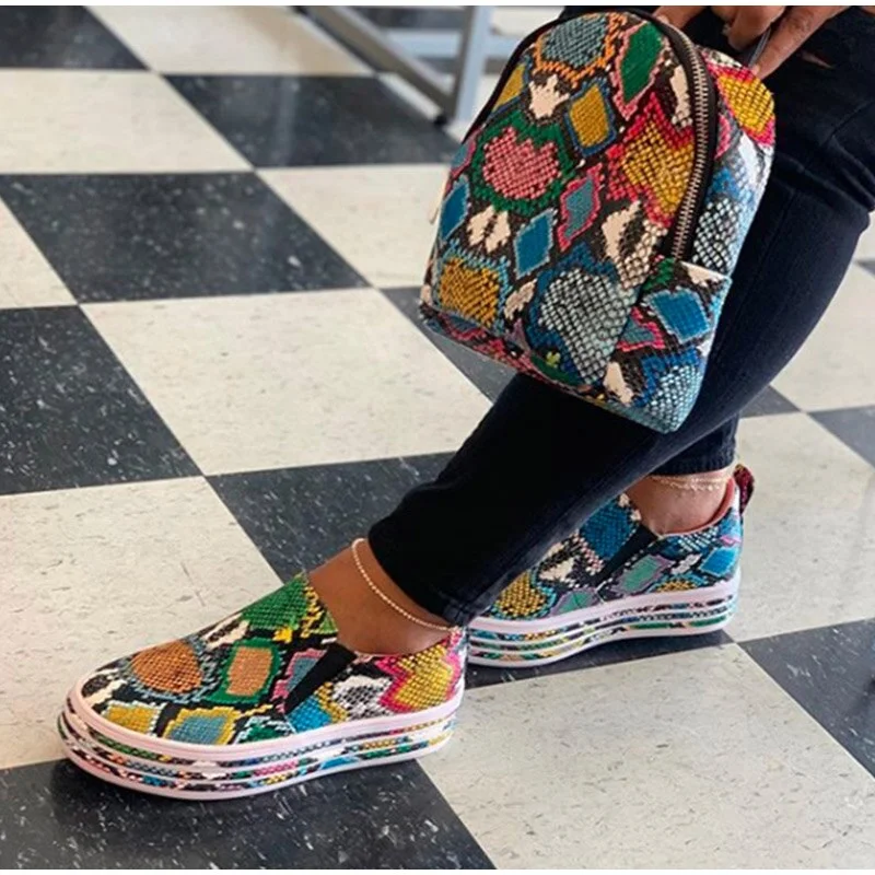 Women Sneakers Snake Printing Autumn Slip On Flat Vulcanized Shoes New PU Leather Female Fashion Platform Woman Shoes
