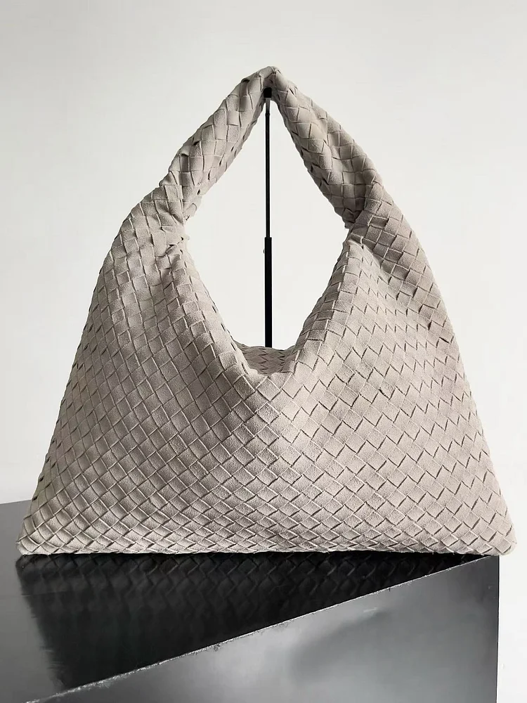 Fashionable Versatile Large Capacity Tote Bag Handmade Woven Underarm Bag For Women 