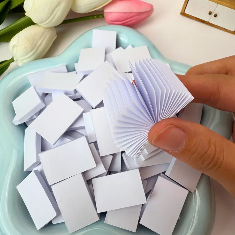 Openable Random Mini Books-DIY Version
