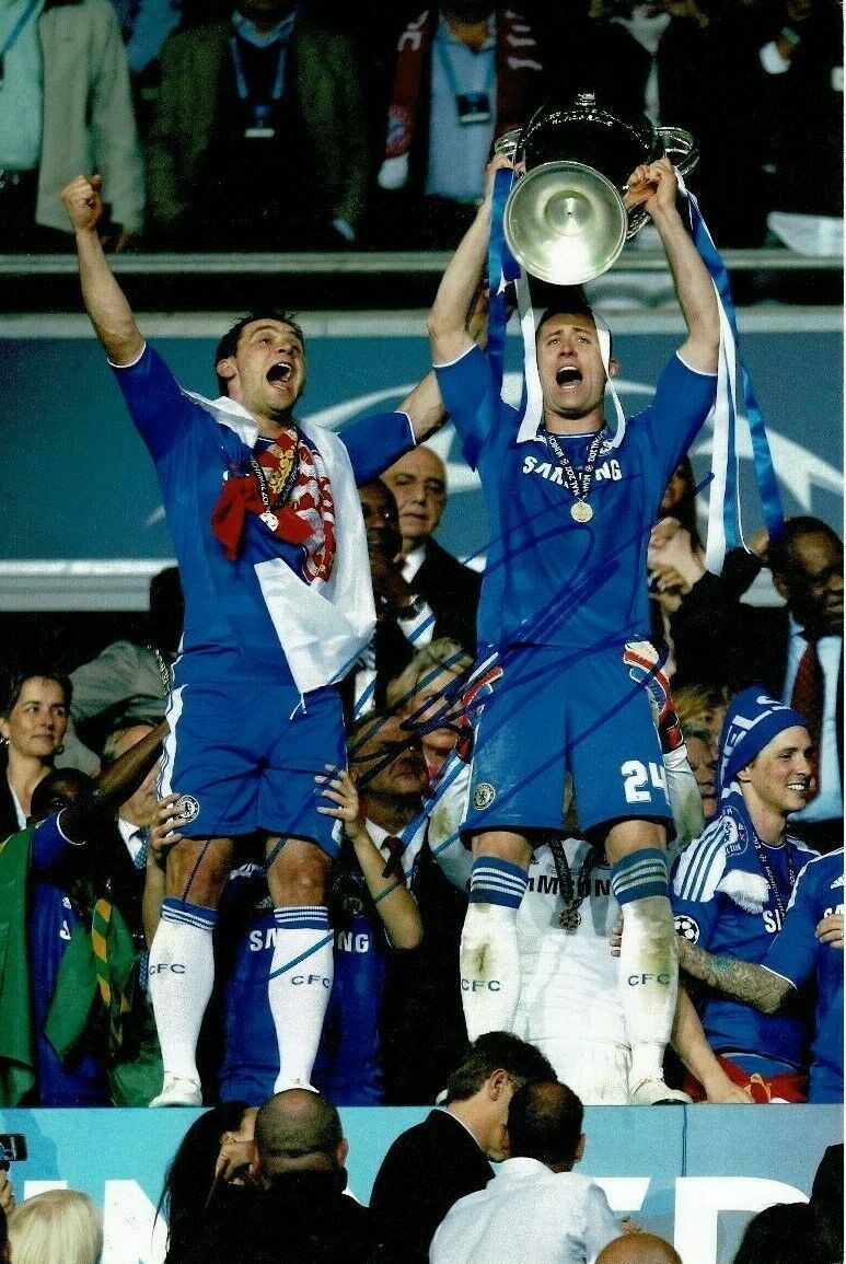 Gary Cahill Signed 12X8 Photo Poster painting Genuine CHELSEA F.C Munich 2012 AFTAL COA (1845)